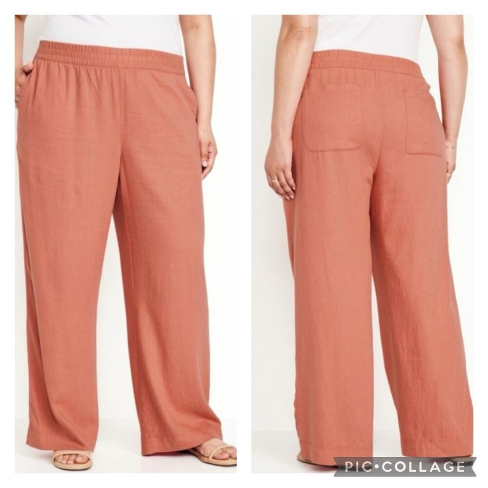 Old Navy Wide Leg Pants in Terracotta